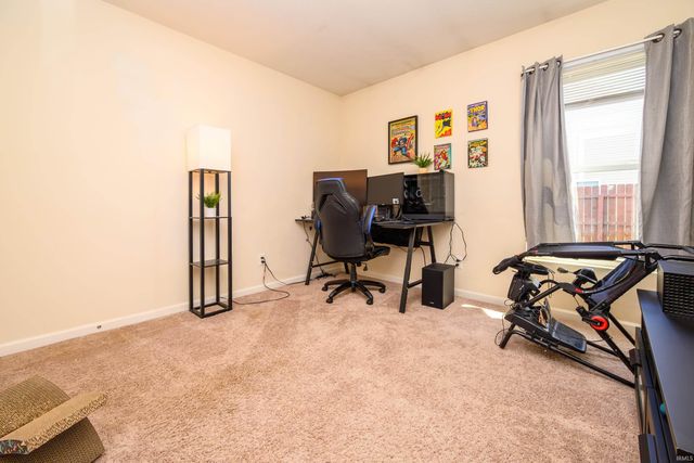 4408 N Emerald Pointe Way, Muncie, IN 47304