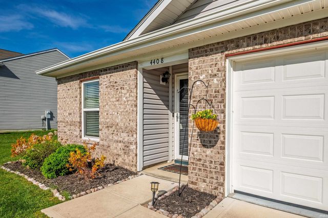 4408 N Emerald Pointe Way, Muncie, IN 47304