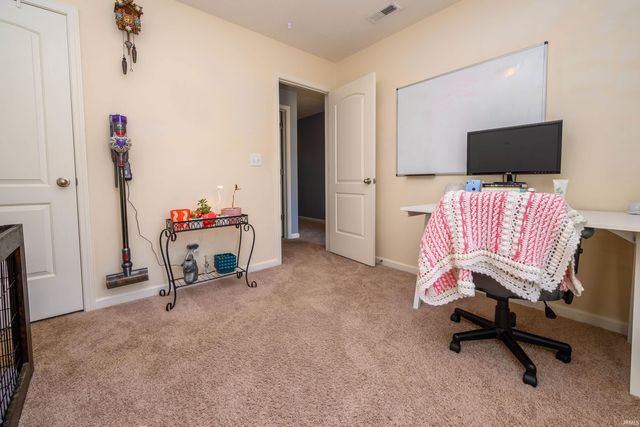 4408 N Emerald Pointe Way, Muncie, IN 47304