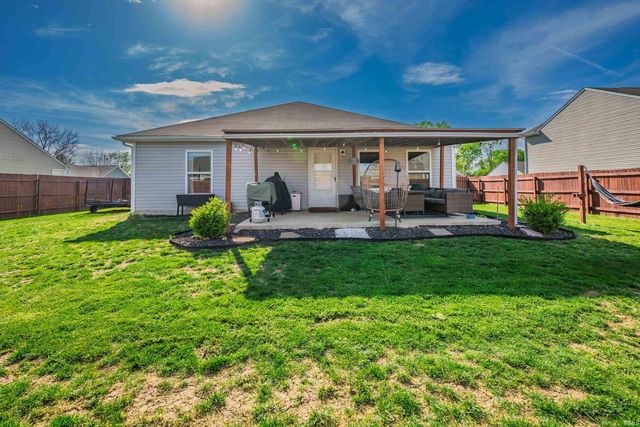 4408 N Emerald Pointe Way, Muncie, IN 47304