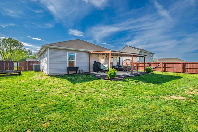 4408 N Emerald Pointe Way, Muncie, IN 47304