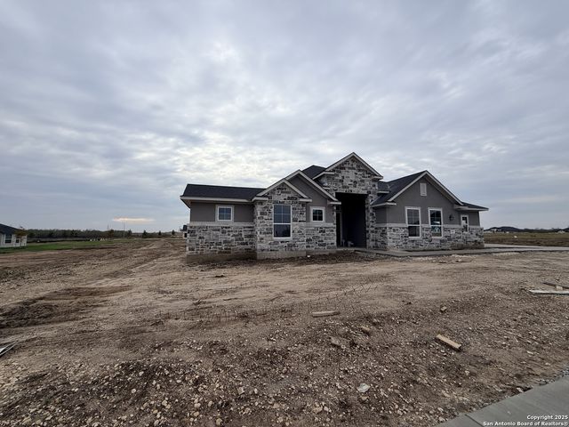 811 Niebla Creek, San Antonio, TX 78263