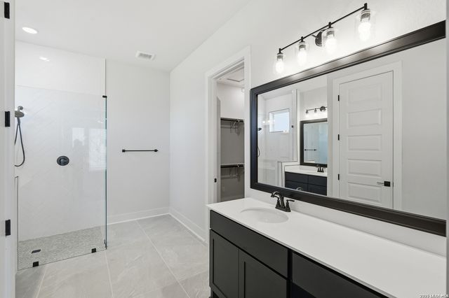 811 Niebla Creek, San Antonio, TX 78263