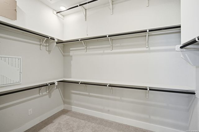 811 Niebla Creek, San Antonio, TX 78263