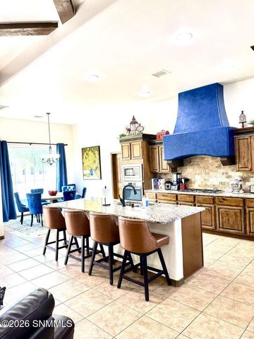 4084 Demos Avenue, Las Cruces, NM 88011