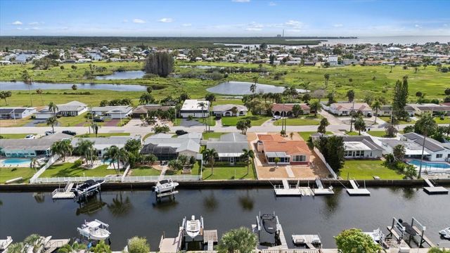 3961 HEADSAIL DRIVE, New Port Richey, FL 34652