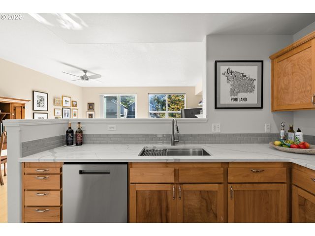 13240 Sw RAPTOR Pl, Tigard, OR 97223