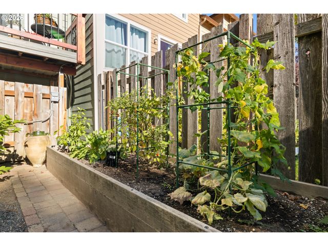 13240 Sw RAPTOR Pl, Tigard, OR 97223