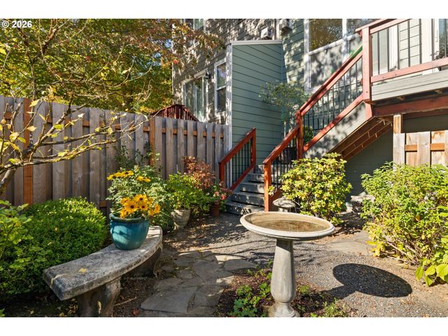 13240 Sw RAPTOR Pl, Tigard, OR 97223