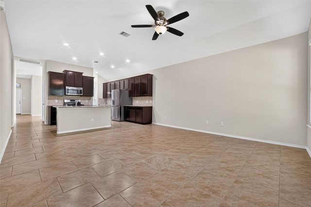 14017 Buffalo Gap Trail, Conroe, TX 77384