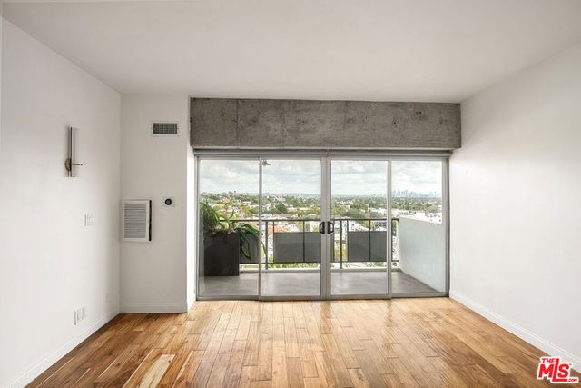 1155 N La Cienega Boulevard 710, West Hollywood, CA 90069