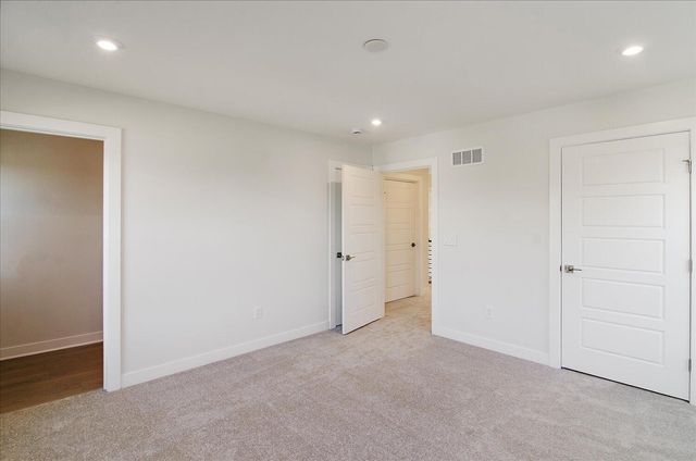 262 Meridian Way, 9-501, Fort Mitchell, KY 41017