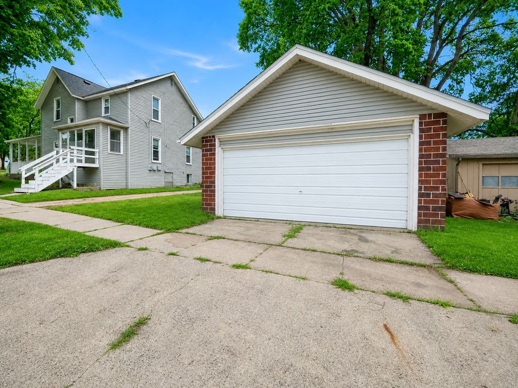 527 Boone Street, Boone, IA 50036