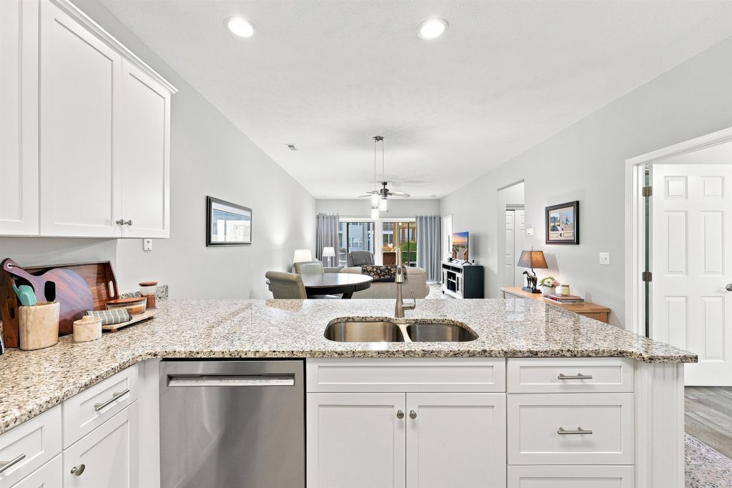 901 W Port Dr Unit 102, North Myrtle Beach, SC 29582 — photo 5