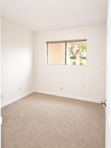 2825 N Los Felices Road 107, Palm Springs, CA 92262