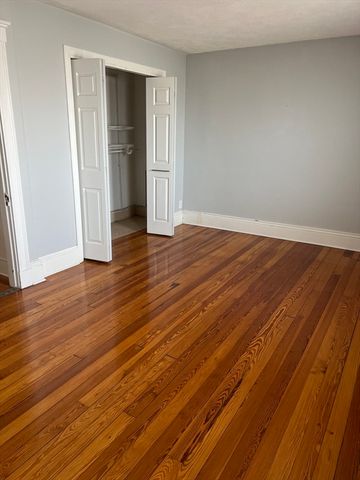 27 Wisconsin Ave 3, Somerville, MA 02145