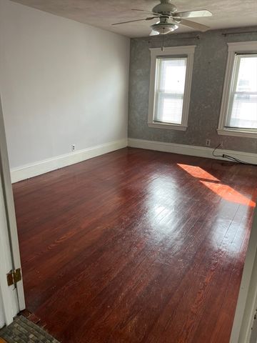27 Wisconsin Ave 3, Somerville, MA 02145