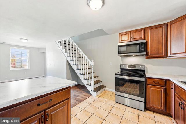 1613 N PHILIP ST, Philadelphia, PA 19122