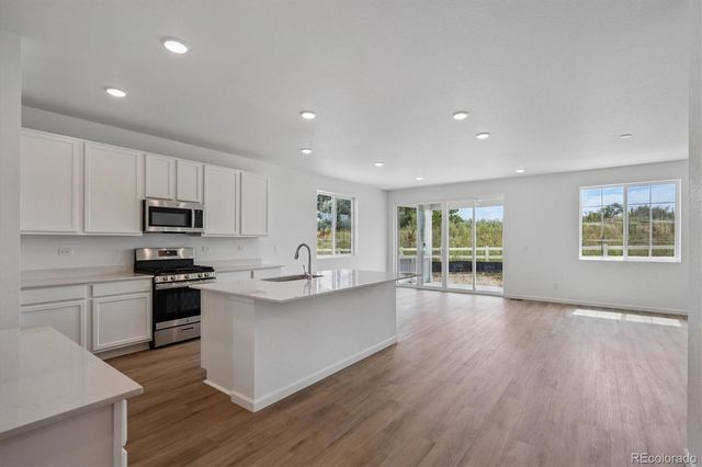 4276 Graywood Drive, Johnstown, CO 80534