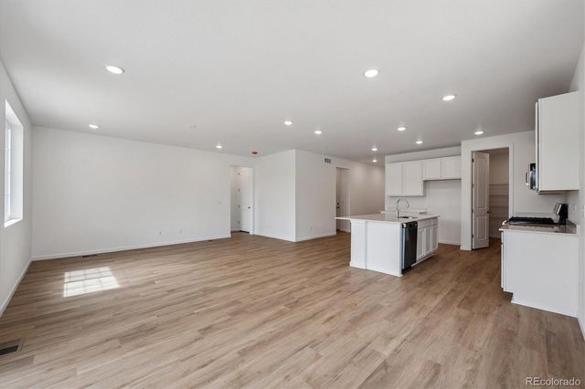 4276 Graywood Drive, Johnstown, CO 80534