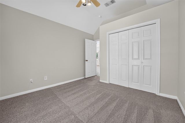 4 Cedarwood CIR, Wimberley, TX 78676