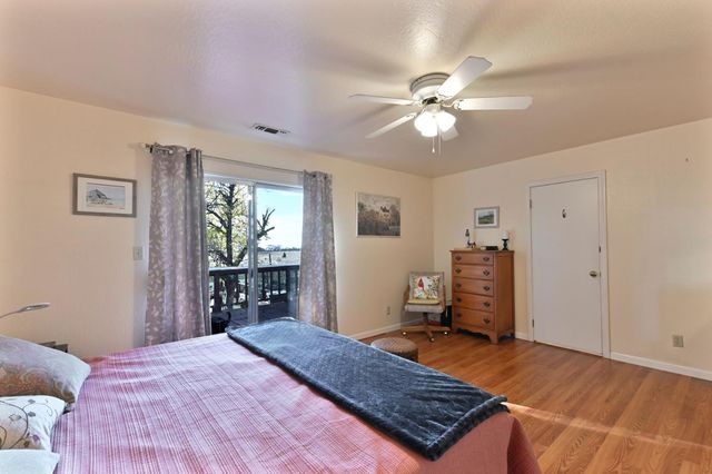 10471 Mariposa Ave, Jackson, CA 95642