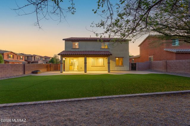 13855 S Camino Borona, Sahuarita, AZ 85629