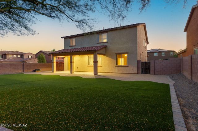 13855 S Camino Borona, Sahuarita, AZ 85629