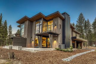 10117 Jakes Way, Truckee, CA 96161