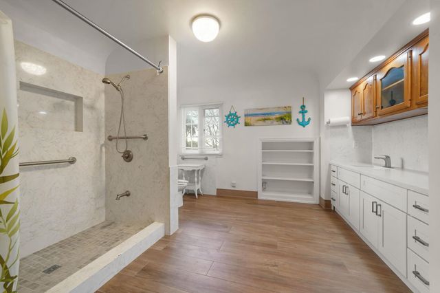 22128 Prospect St, Hayward, CA 94541