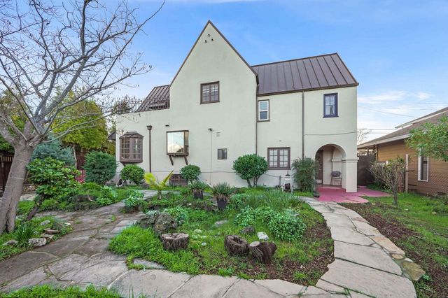 22128 Prospect St, Hayward, CA 94541