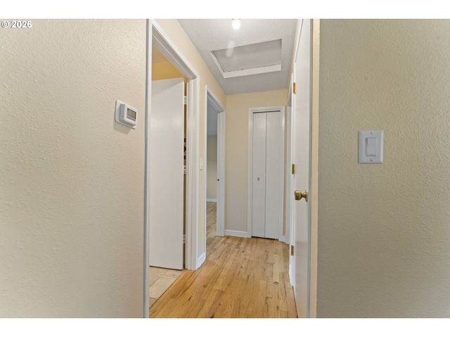 13920 Se BUSH St, Portland, OR 97236