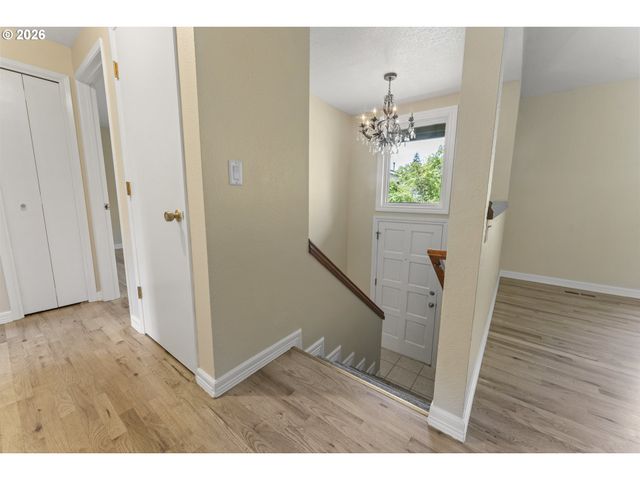 13920 Se BUSH St, Portland, OR 97236