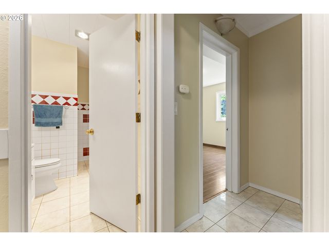 13920 Se BUSH St, Portland, OR 97236