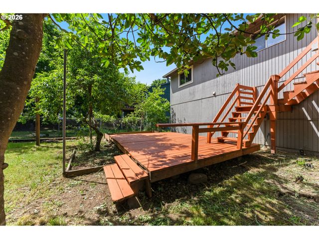 13920 Se BUSH St, Portland, OR 97236