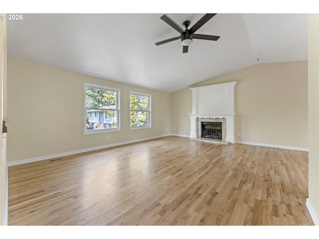 13920 Se BUSH St, Portland, OR 97236