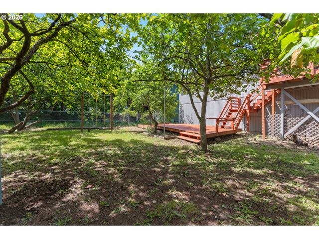 13920 Se BUSH St, Portland, OR 97236