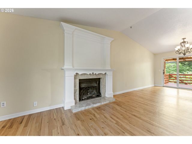 13920 Se BUSH St, Portland, OR 97236