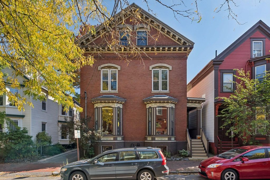77 Carleton Street, Portland, ME 04102 — photo 3