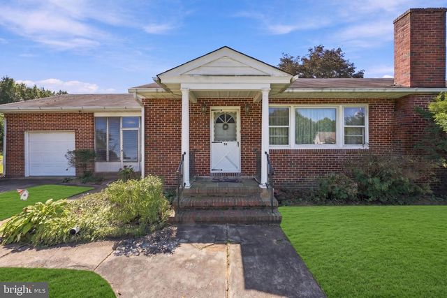 51 QUAKER RD, Mickleton, NJ 08056