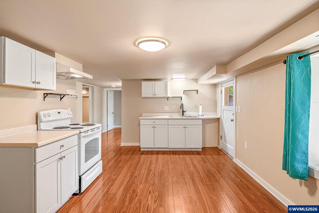 3402 Rawlins Av NE, Salem, OR 97301