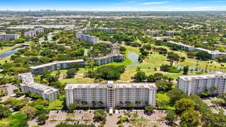 3510 Oaks Way 1002, Pompano Beach, FL 33069
