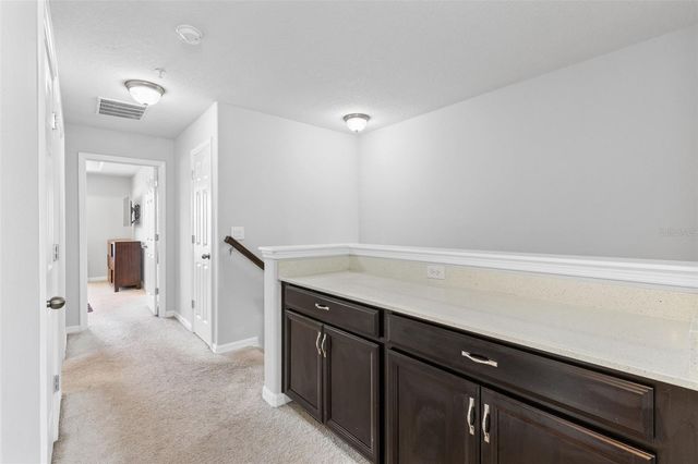 8073 CADMAN STREET, Orlando, FL 32832