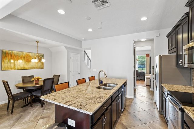 8073 CADMAN STREET, Orlando, FL 32832