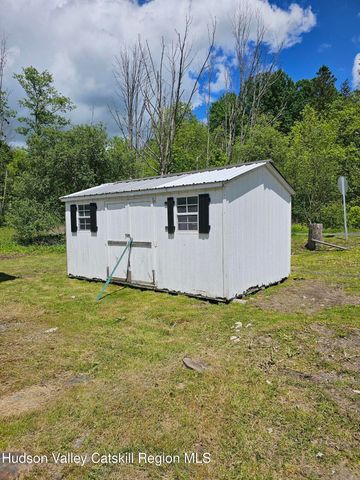 143 Gulf Road, Rensselaerville, NY 12147