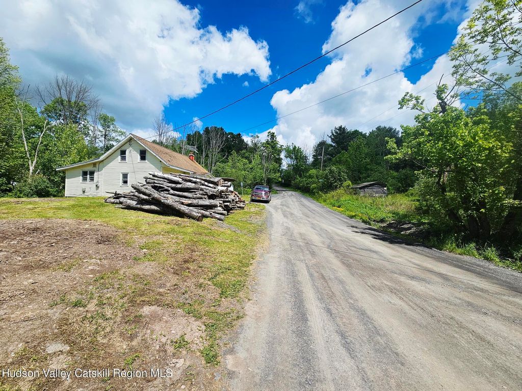 143 Gulf Road, Rensselaerville, NY 12147