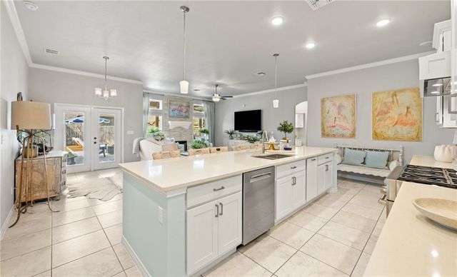 7825 Rancho Vista W Blvd, Corpus Christi, TX 78414