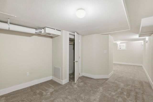 614 E Glass Ave, Spokane, WA 99207