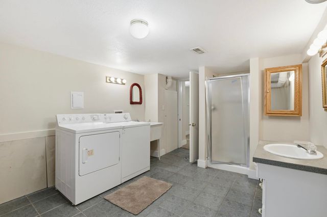 614 E Glass Ave, Spokane, WA 99207
