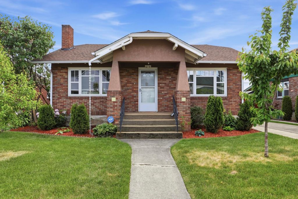 614 E Glass Ave, Spokane, WA 99207